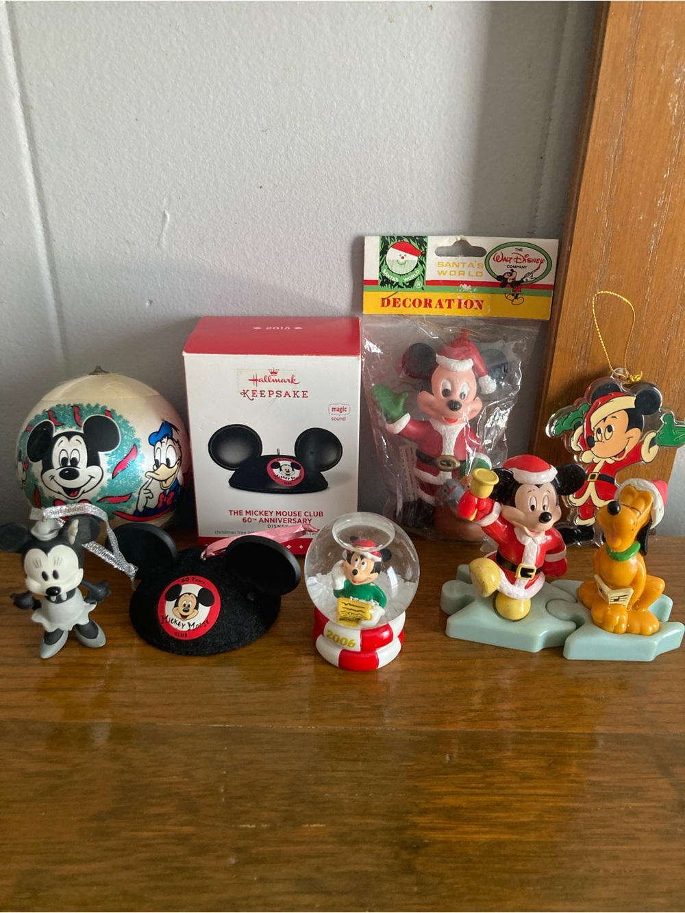 Lot of 7 Disney Ornaments and Decorations